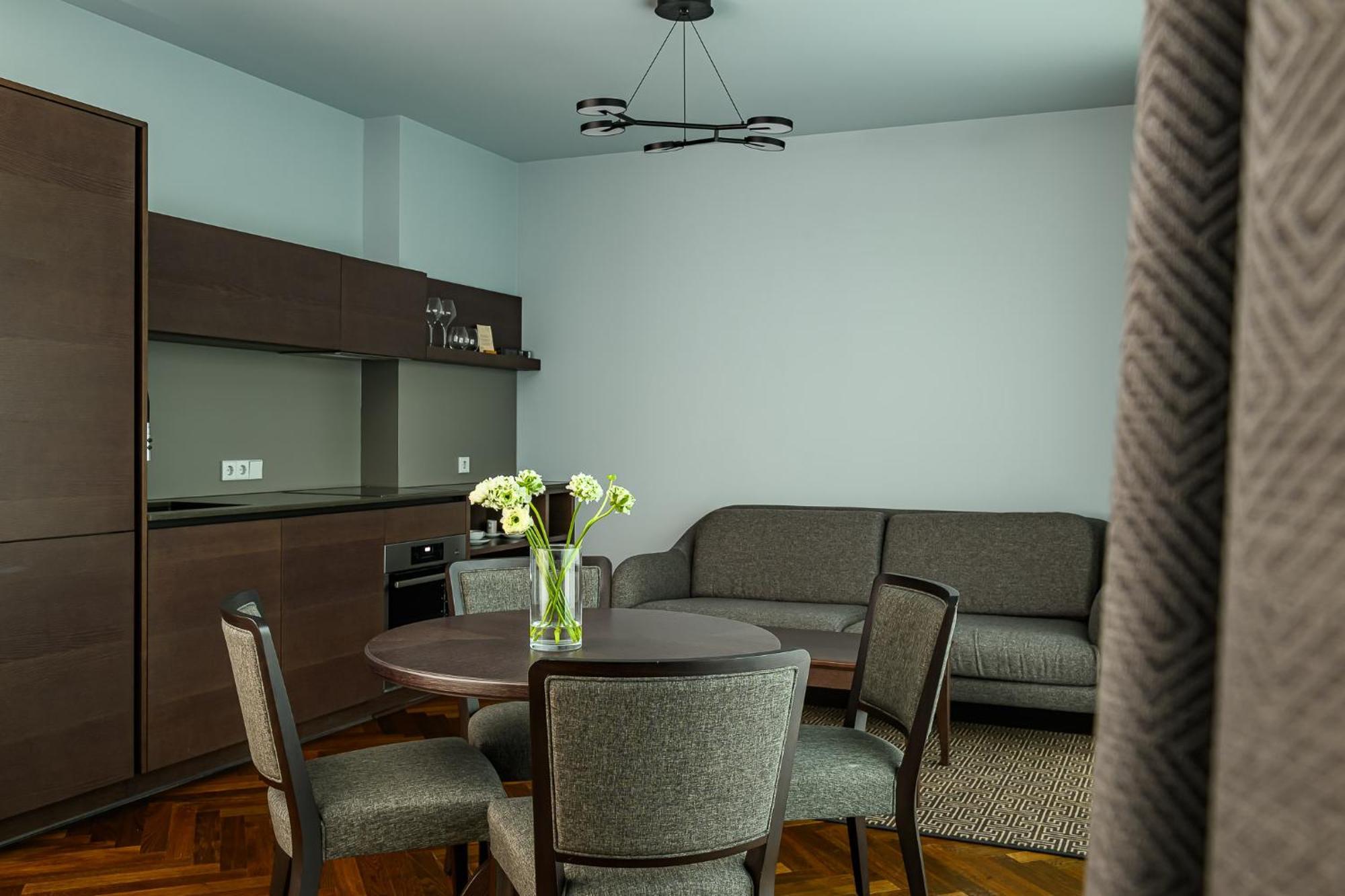 Roze Peldu Residence Liepaja Exterior photo