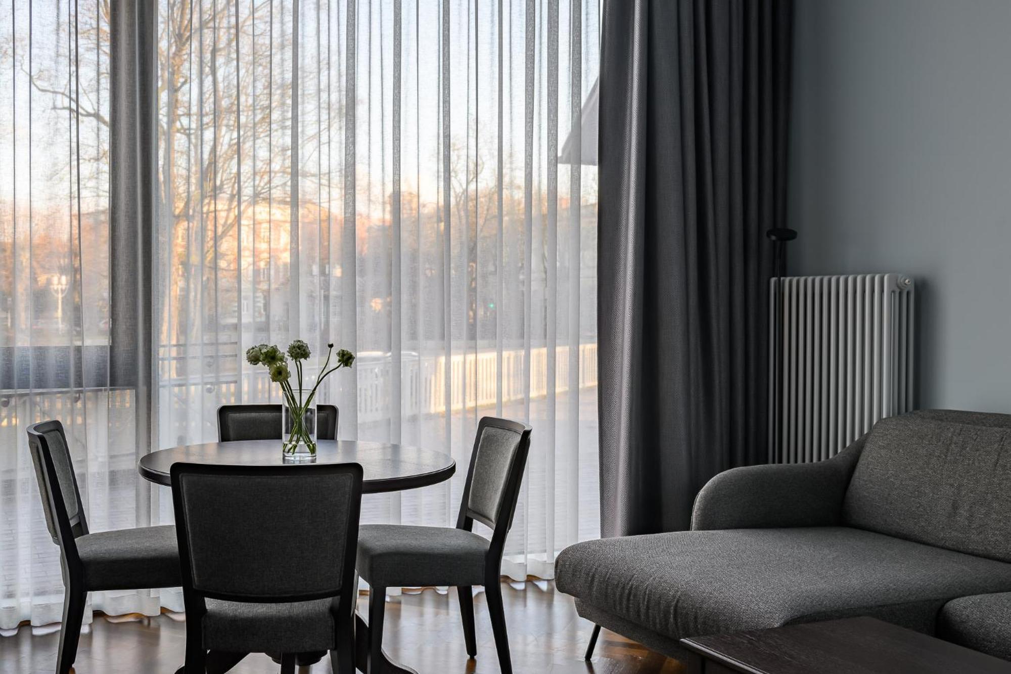 Roze Peldu Residence Liepaja Exterior photo